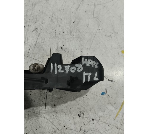 Кронштейн внешней ручки двери передний левый