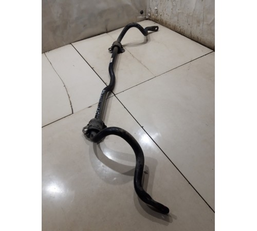 Стабилизатор передний