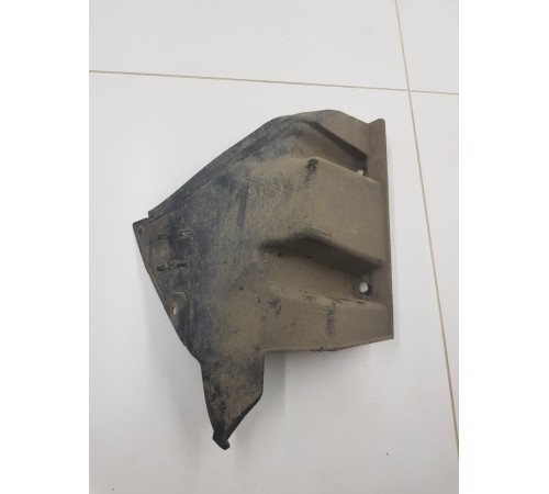 Пыльник бампера задний правый