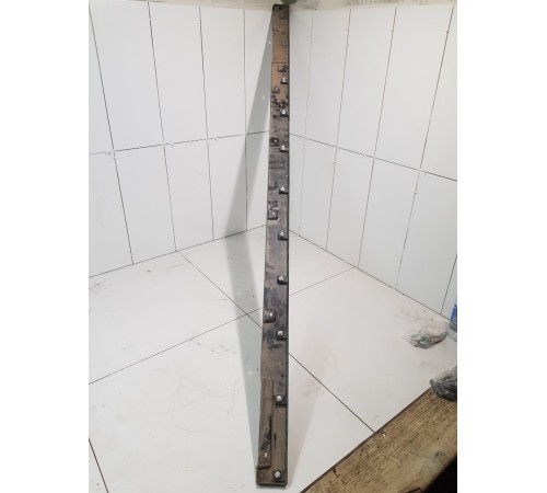 Накладка порога левая