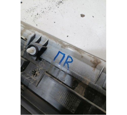 Накладка двери передняя правая нижняя