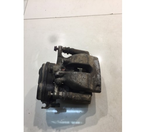 Суппорт (задний, правый)