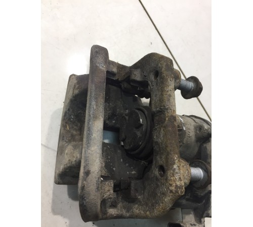 Суппорт (задний, правый)