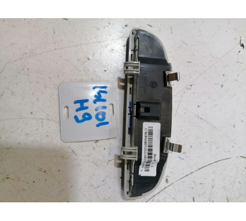 Плафон подсветки салона