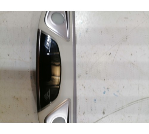 Плафон подсветки салона