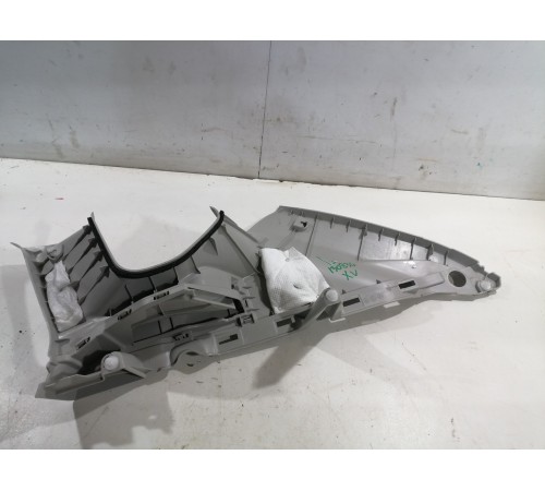 Обшивка стойки задняя левая 