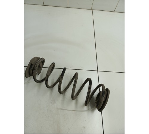 Пружина подвески задняя