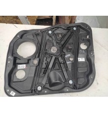 Стеклоподъемник (передний правый)