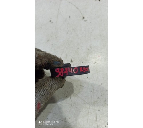 Ручка принудительного открывания крышки багажника