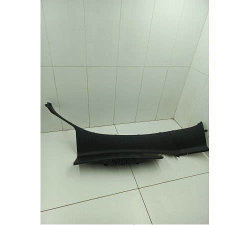 Накладка салона задняя правая внутренняя