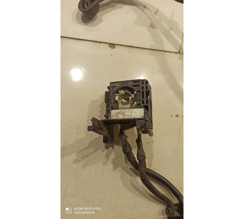 Клемма аккумулятора плюсовая