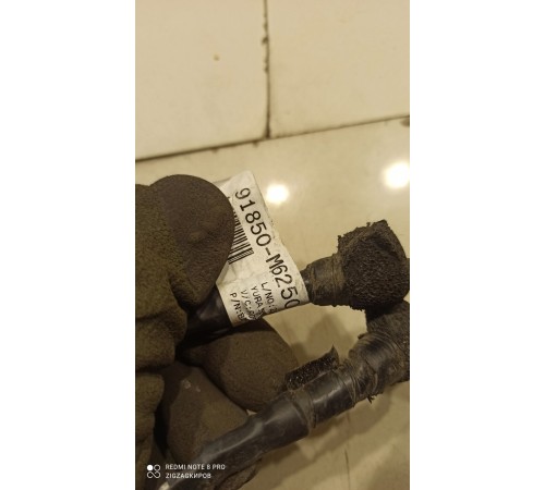 Клемма аккумулятора плюсовая