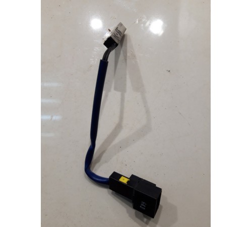 Датчик температуры радиатора отопителя