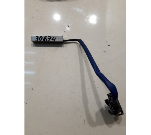 Датчик температуры радиатора отопителя