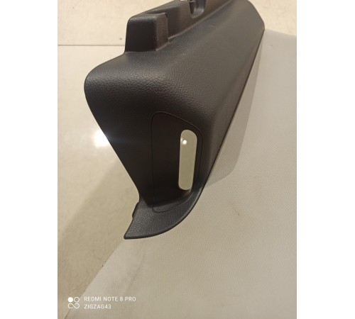 Накладка багажника(задняя левая)