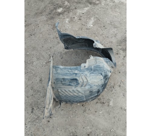 Локер (передний левый)