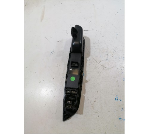 Блок кнопок стеклоподъёмников