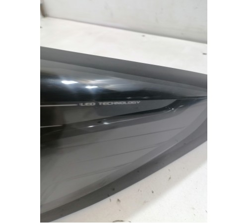 Фонарь задний правый наружный