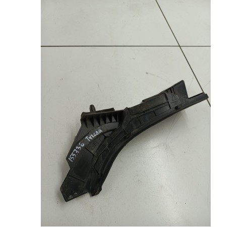 Накладка жабо левая