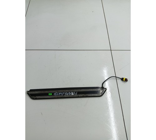 Накладка порога передняя правая