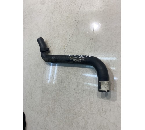 Патрубок системы охлаждения