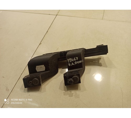 Направляющая стекла двери(передняя левая)