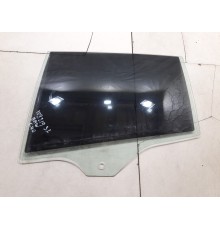 Стекло двери (заднее левое)