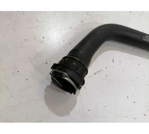 Патрубок системы охлаждения