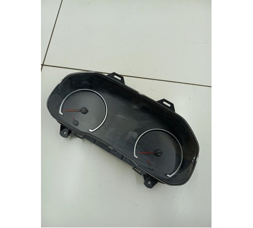 Панель приборов щиток