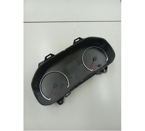 Панель приборов щиток