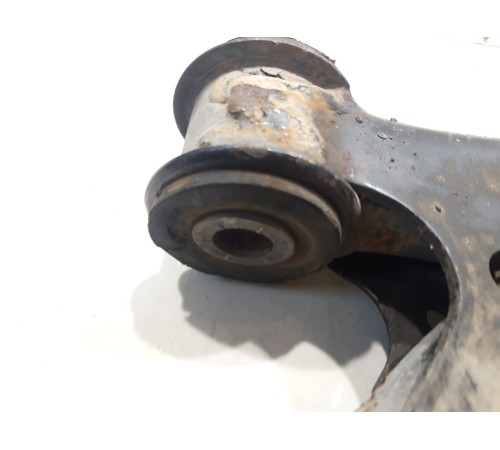 Рычаги подвески (передний, правый)