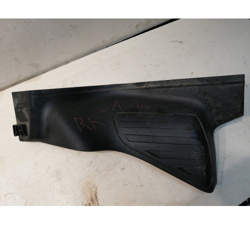 Накладка порога внутренняя задняя левая