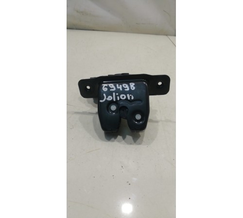 Замок крышки багажника