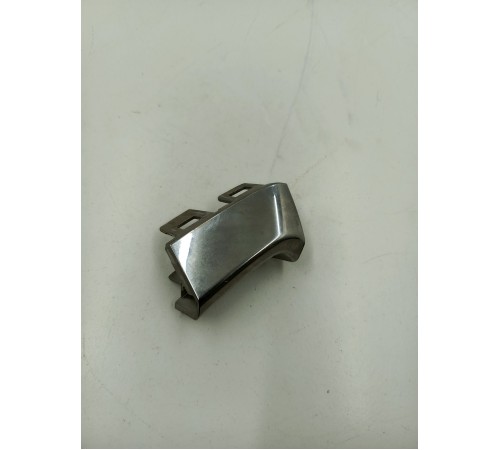 Заглушка буксировочного крюка