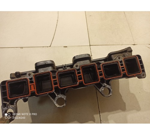 Коллектор впускной