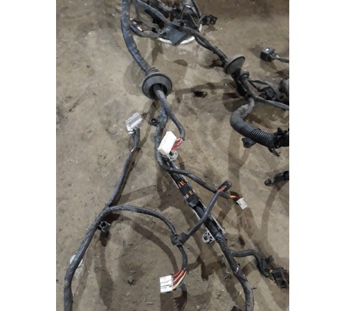 Электропроводка подкапотная с монтажным блоком