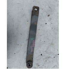 Стойка переднего стабилизатора правая