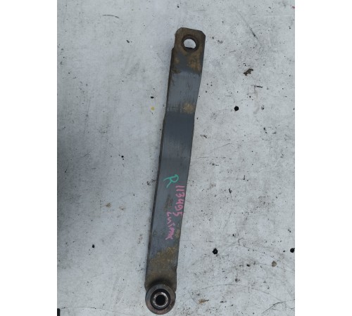 Стойка переднего стабилизатора правая