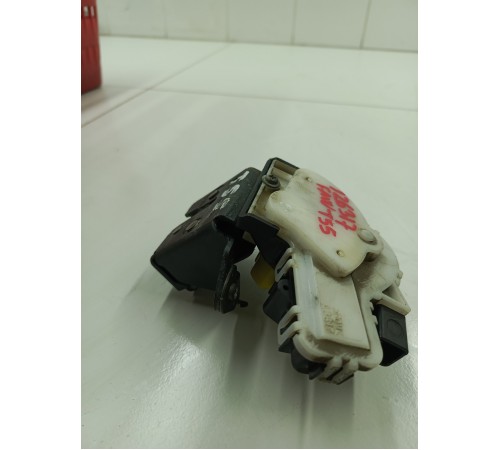 Замок двери крышки хлопушки багажника