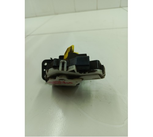 Замок двери крышки хлопушки багажника