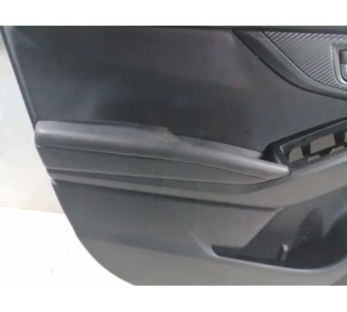 Обшивка двери передняя левая