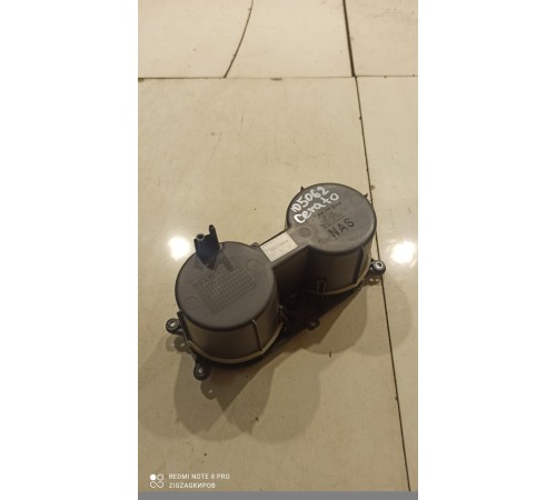 Подстаканник центральной консоли