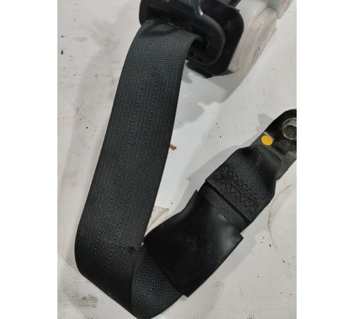 Ремень безопасности задний средний