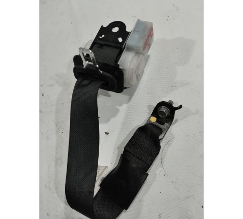 Ремень безопасности задний средний