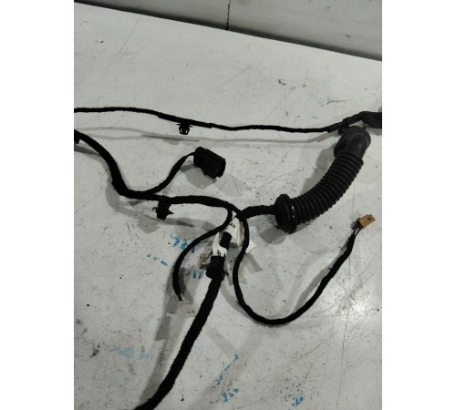 Электропроводка двери задняя правая