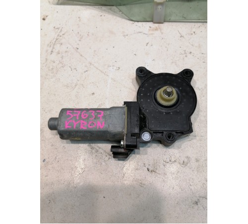 Моторчик стеклоподъёмника зад правый