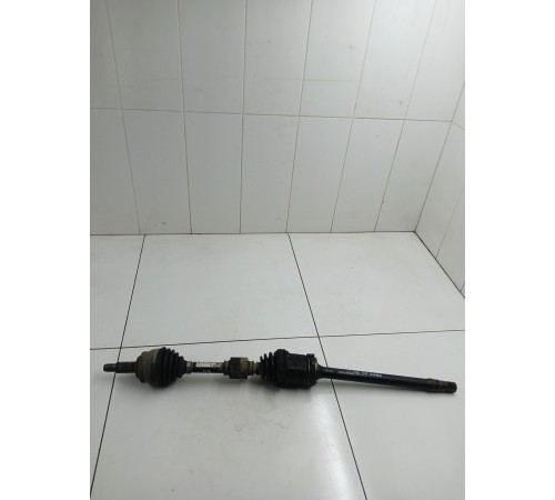 Привод (полуось) передний правый