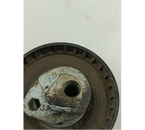 Ролик натяжитель