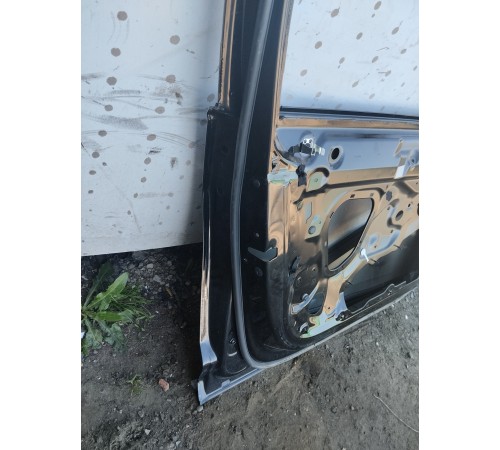 Дверь(передняя левая)