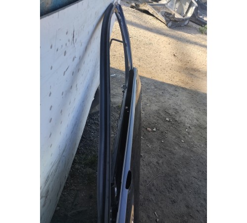 Дверь(передняя левая)